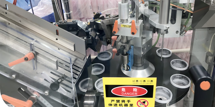 設(shè)備質(zhì)量高、精、穩(wěn)